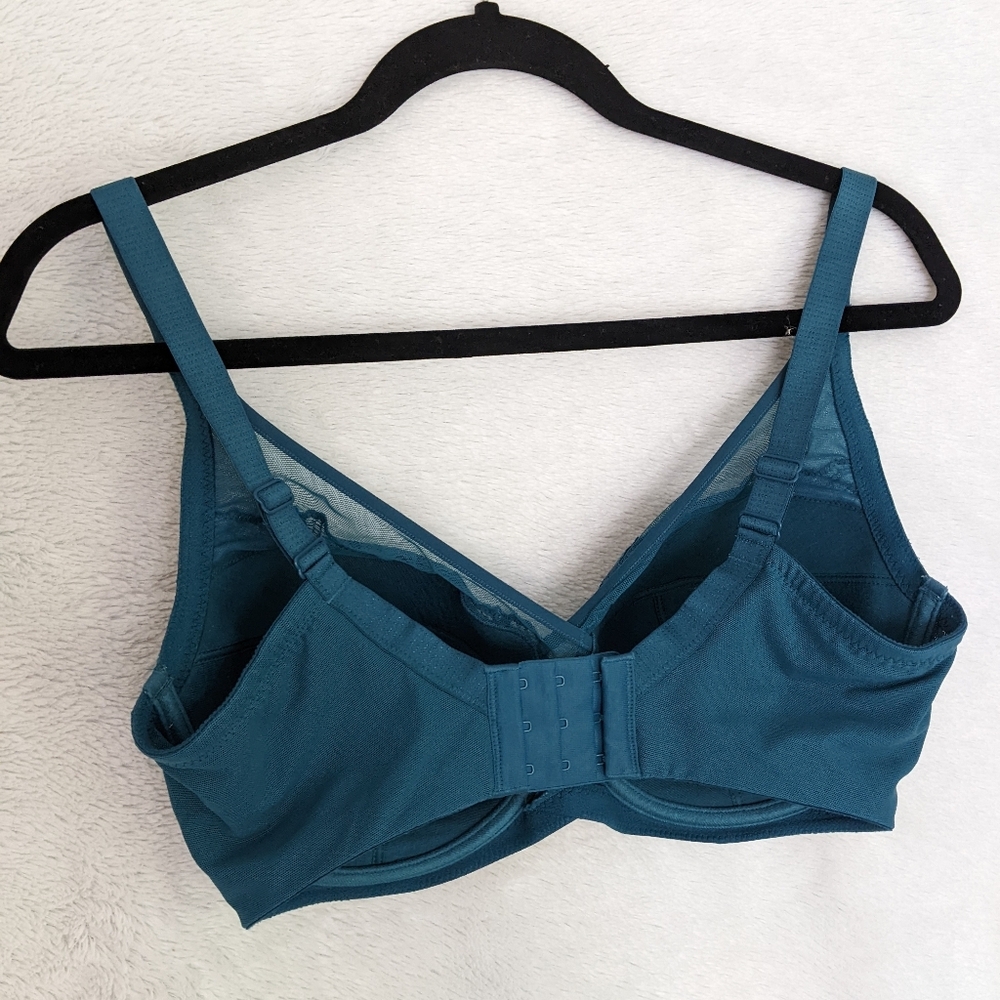 Teal Lace Underwire Bra - Picture 4 of 6